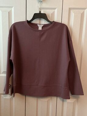 Women’s Liz Clairborne PolyesterTop